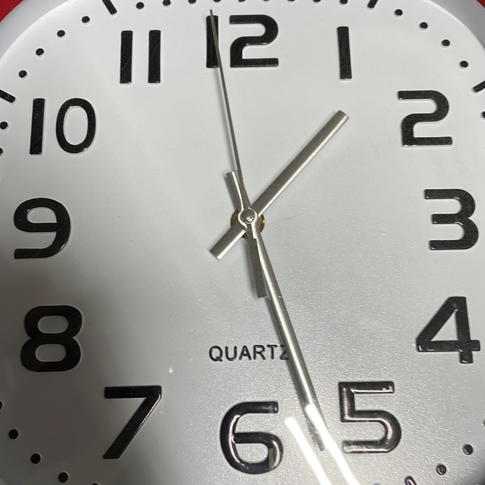 Wall Clock - Picture 5 of 6